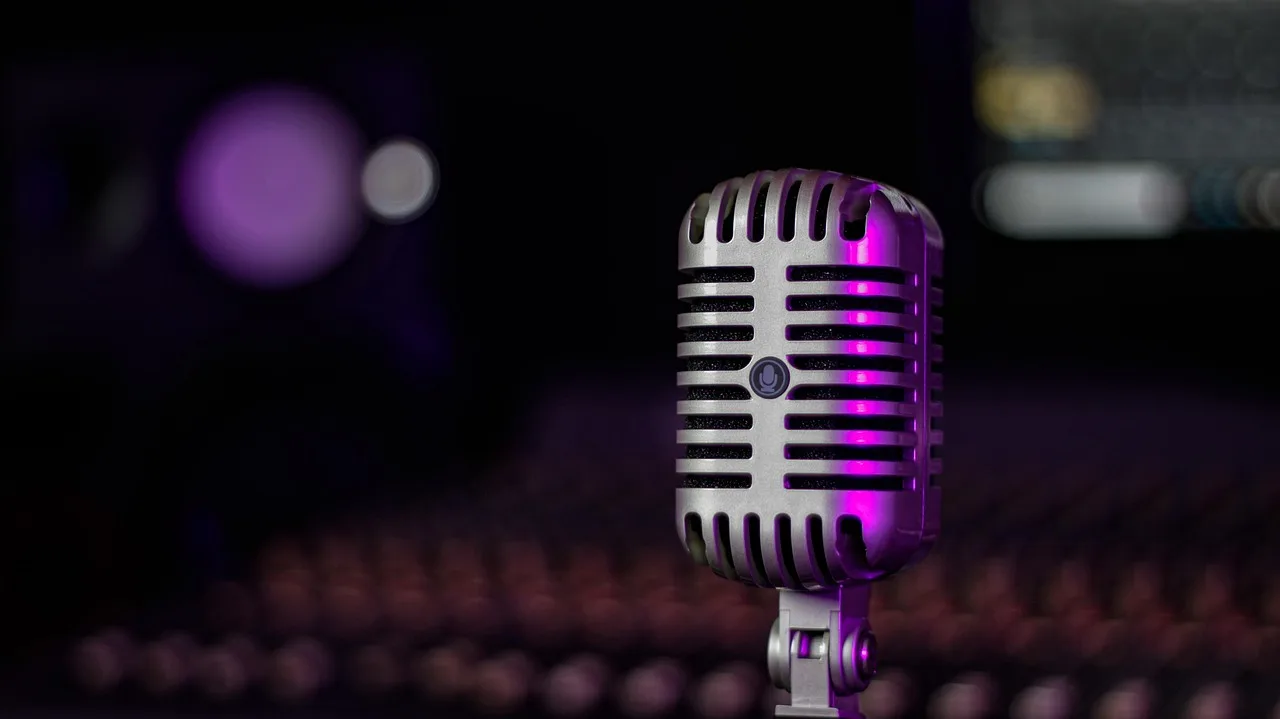 old microphone, mic, audio, audio equipment, microphone, studio, music, close up, mic, mic, mic, mic, mic, microphone, microphone. How to Fact Check a Famous Speech Transcript Against the Original